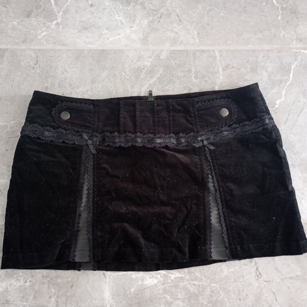 Mini velvet skirt Lip Service